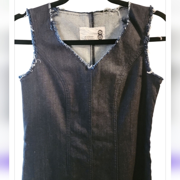 8 ESSENTIAL Raw Hem Denim Mini Dress XS Minimalist Capsule Wardrobe Quiet Luxury - Picture 6 of 10